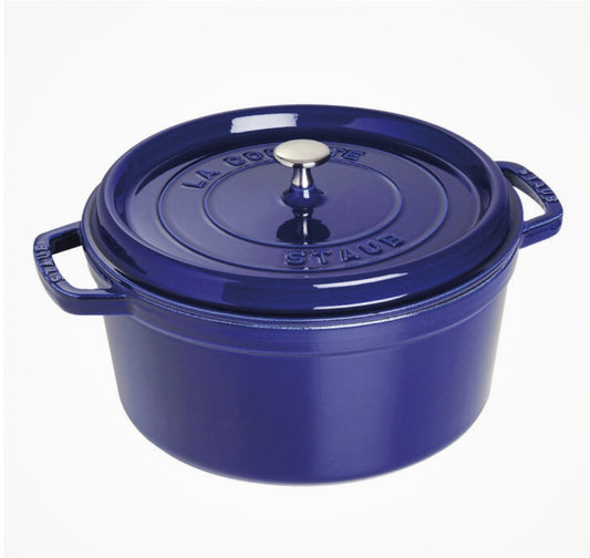 Staub Dutch Oven 7 qt.