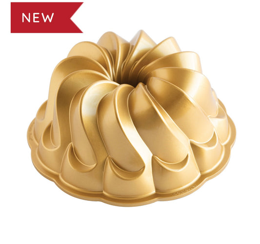 Nordic Ware Pirouette Bundt 10 Cup